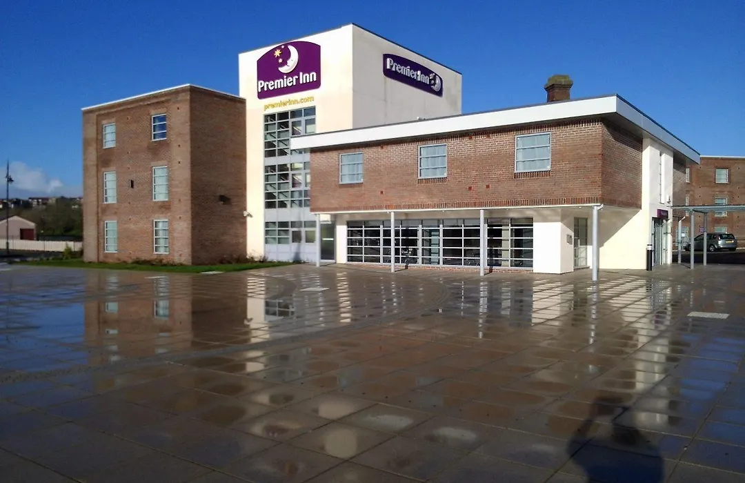 Premier Inn Barry Island-1